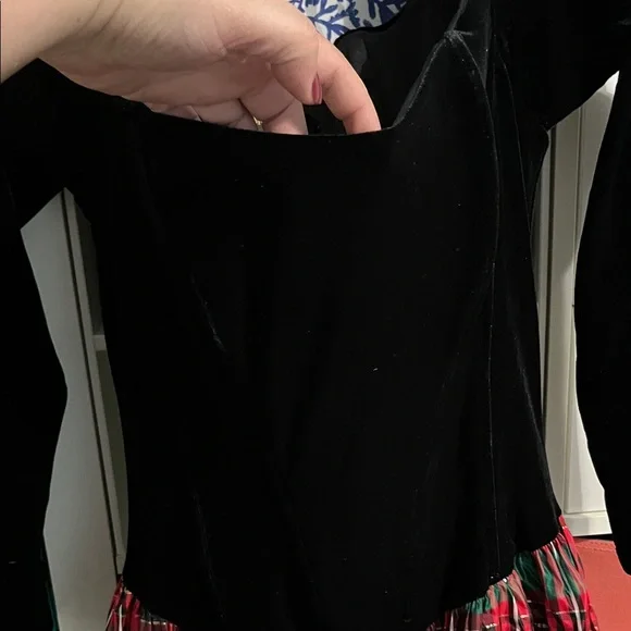 Scott McClintock Black Velvet Dress - Picture 3 of 5